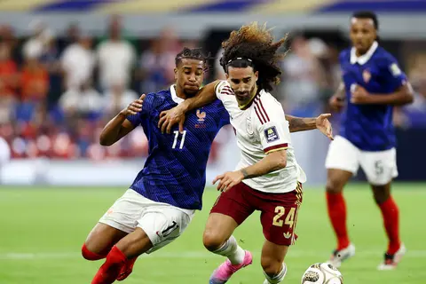 هنري: إسبانيا فرضت أسلوبها.. وكوكوريلا لا يُقهر